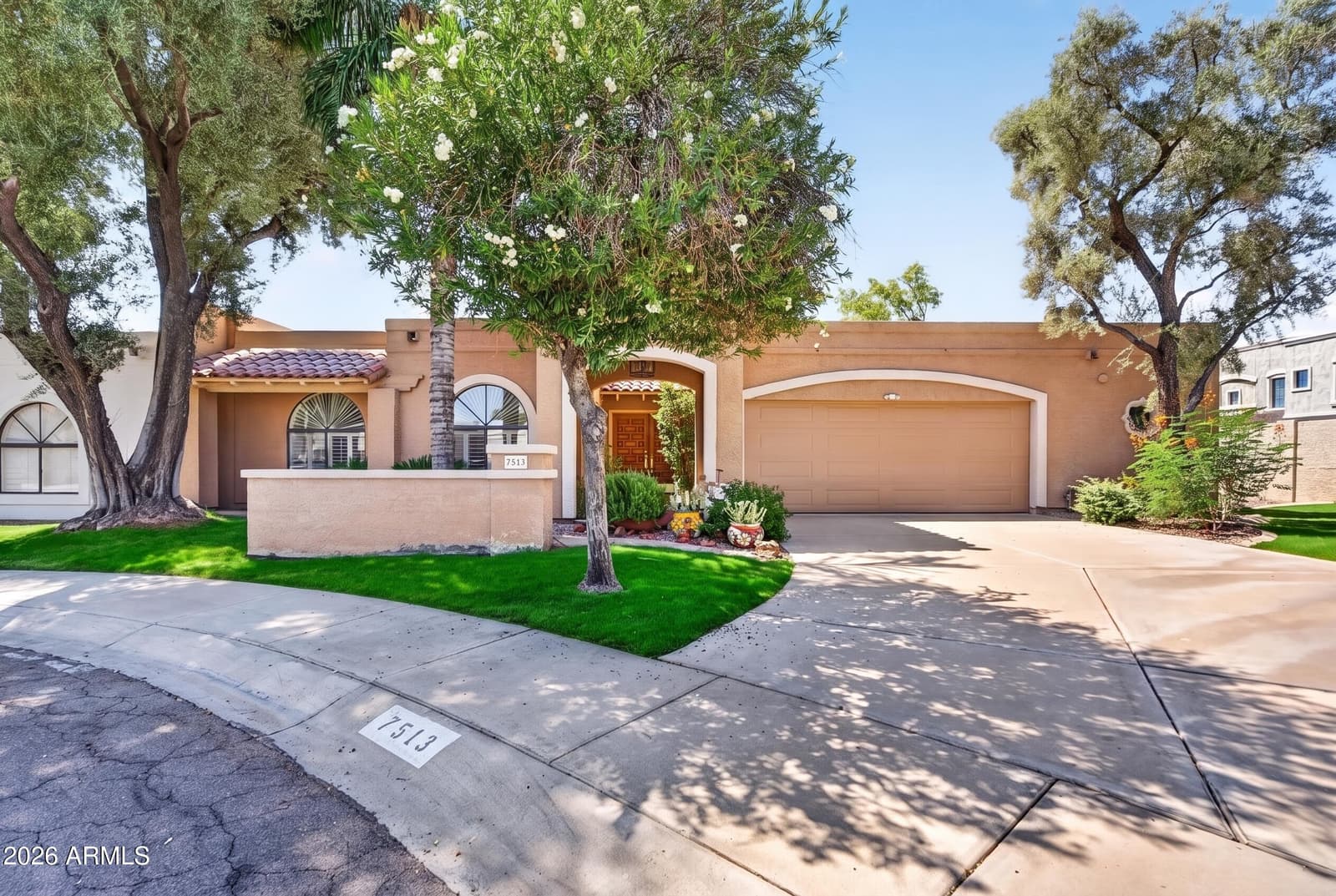 7513 E Clinton Street, Scottsdale, AZ 85260 — photo 1 of 61
