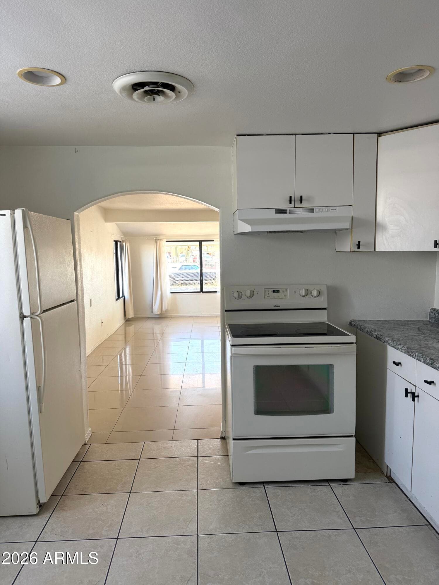 8022 E 6th Avenue, Mesa, AZ 85208 — photo 5 of 21
