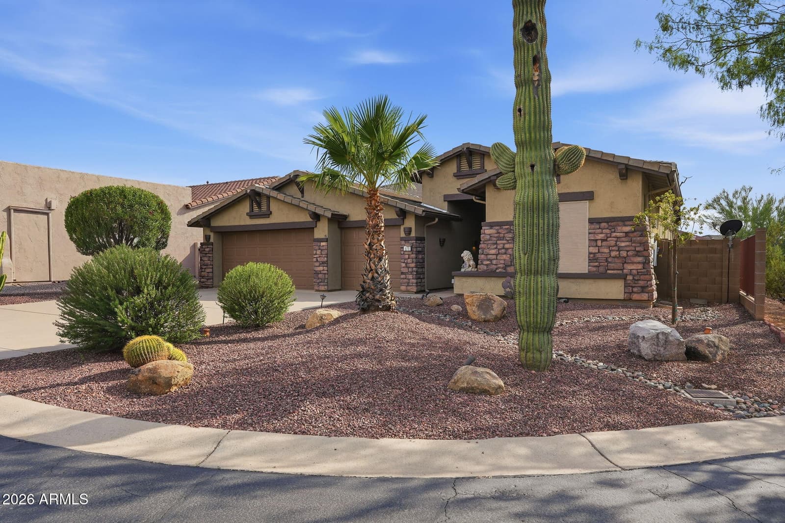 8278 S Rocky Peak Court, Gold Canyon, AZ 85118 — photo 1 of 62
