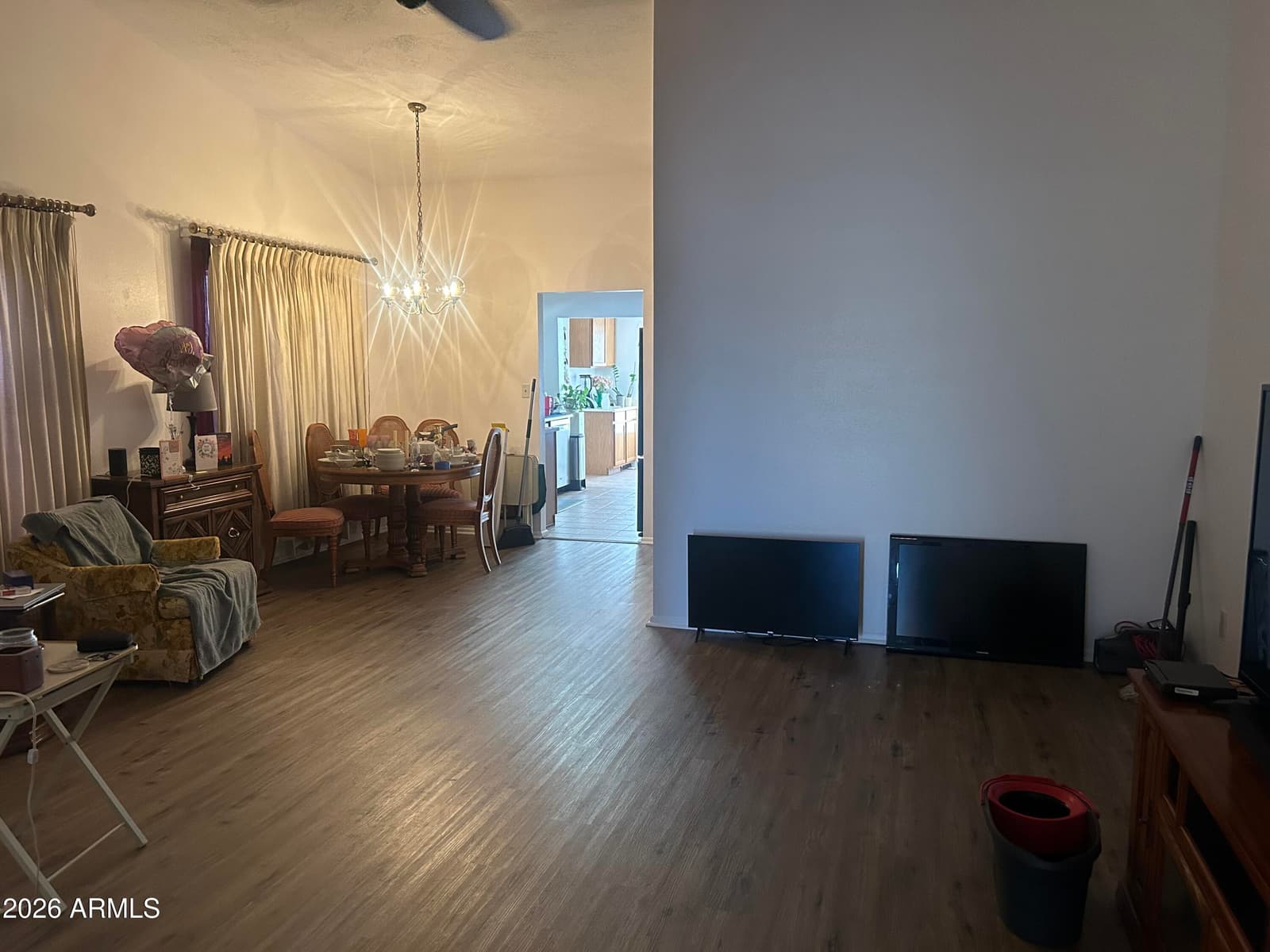 14228 N 26th Lane N, Phoenix, AZ 85023 — photo 2 of 10