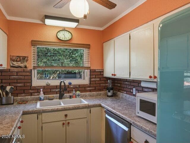 8076 W Lufkin Drive, Pine, AZ 85544 — photo 16 of 46