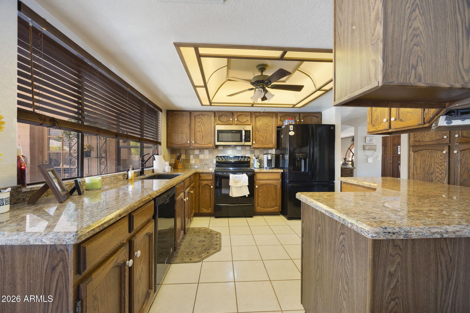 1913 E La Vieve Lane, Tempe, AZ 85284 — photo 11 of 47