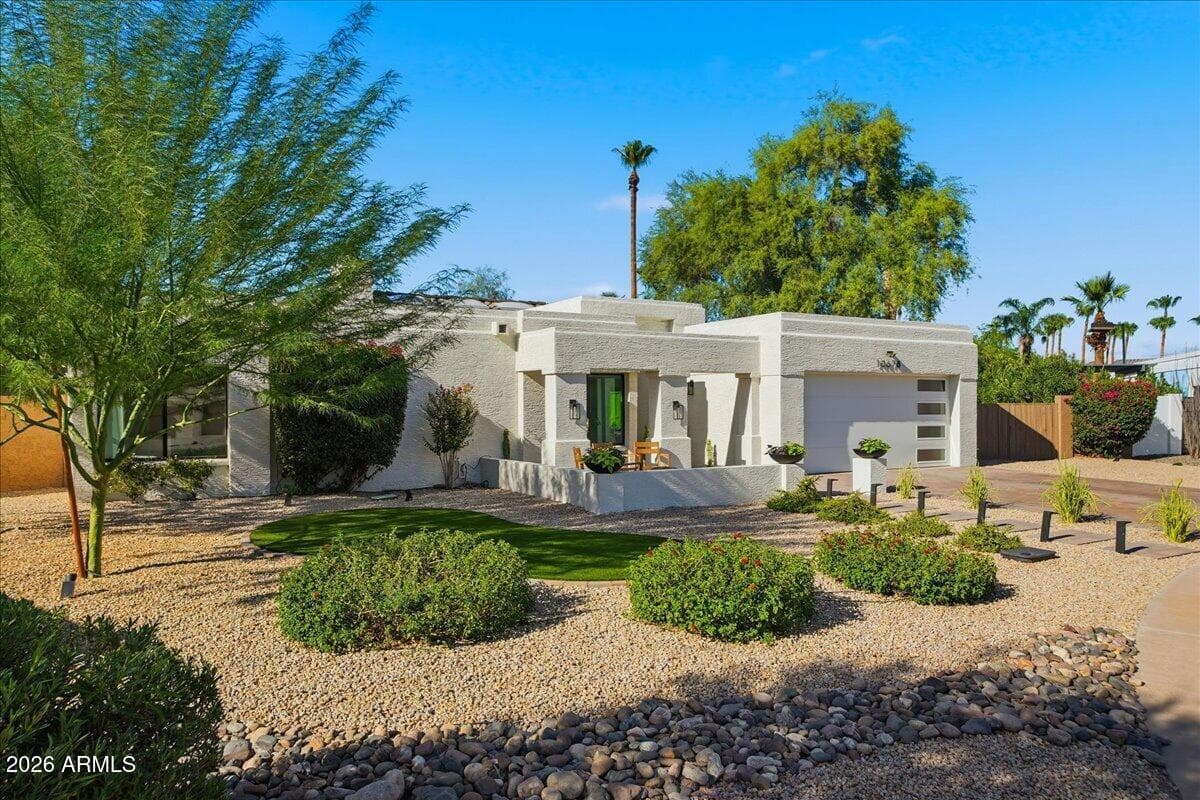 10678 E Gold Dust Avenue, Scottsdale, AZ 85258 — photo 2 of 43