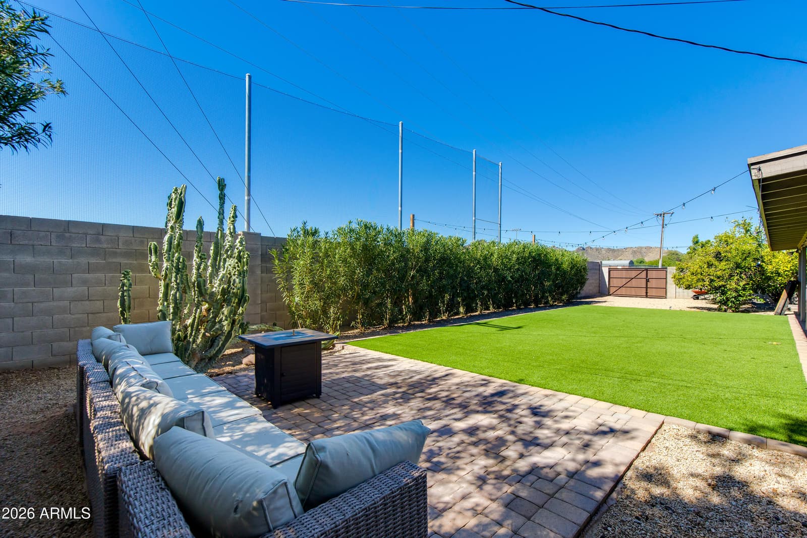 2801 E Mercer Lane, Phoenix, AZ 85028 — photo 29 of 45