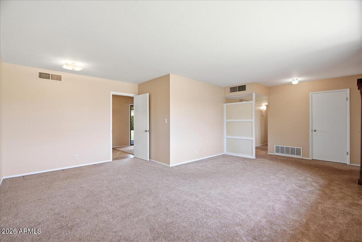 2527 N 69th Street, Scottsdale, AZ 85257 — photo 3 of 35