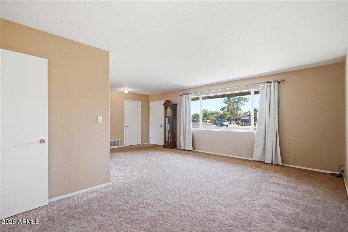 2527 N 69th Street, Scottsdale, AZ 85257 — photo 5 of 35