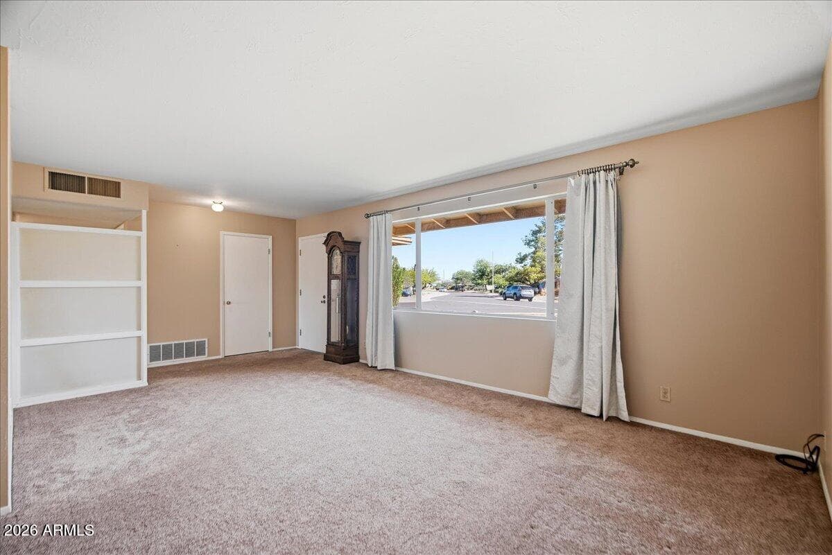 2527 N 69th Street, Scottsdale, AZ 85257 — photo 6 of 35