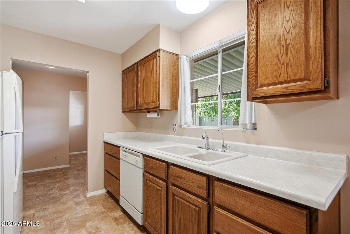 2527 N 69th Street, Scottsdale, AZ 85257 — photo 11 of 35