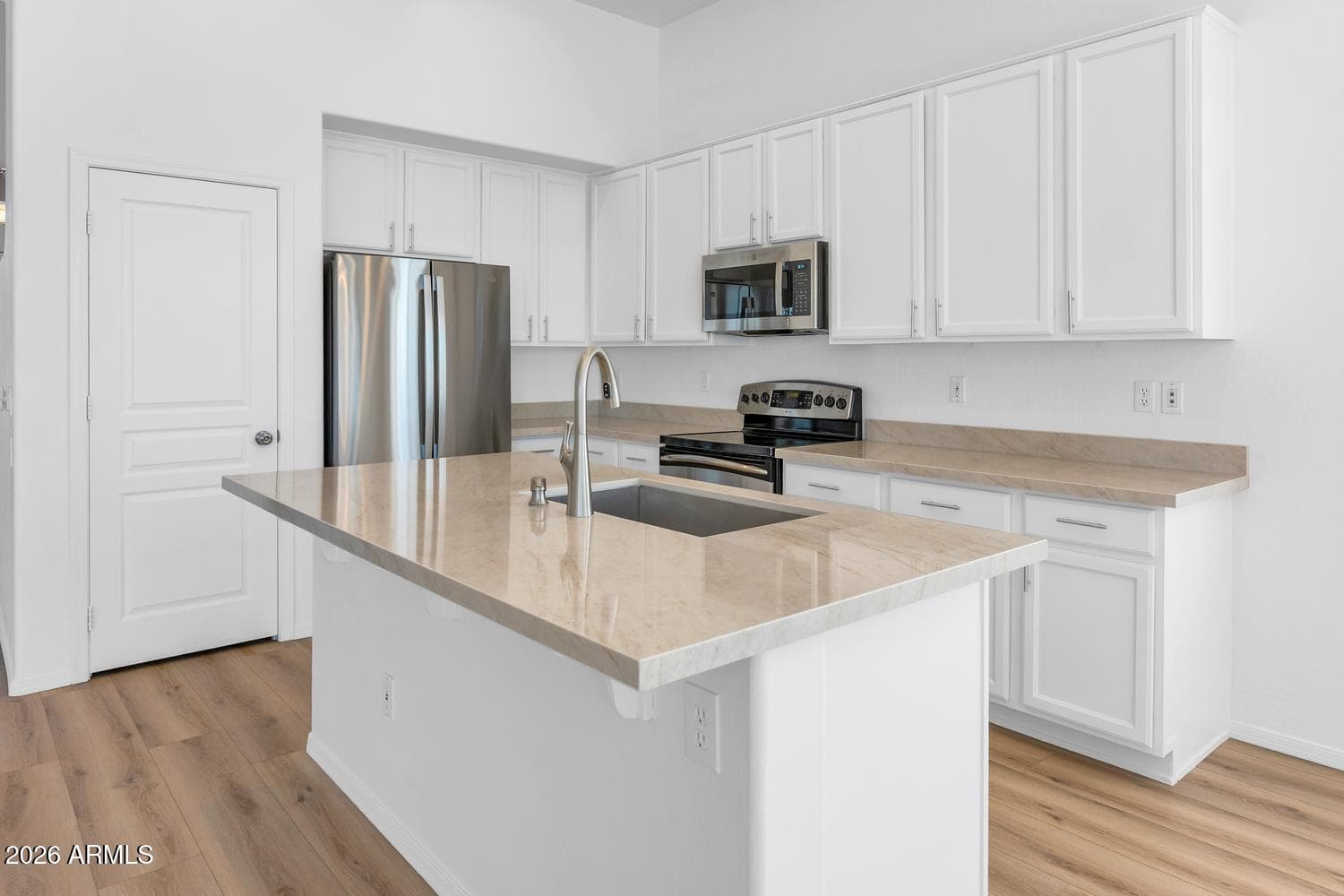 21843 N 51st Street, Phoenix, AZ 85054 — photo 17 of 51