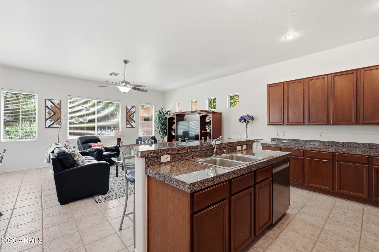 2015 W Olive Way, Chandler, AZ 85248 — photo 4 of 41