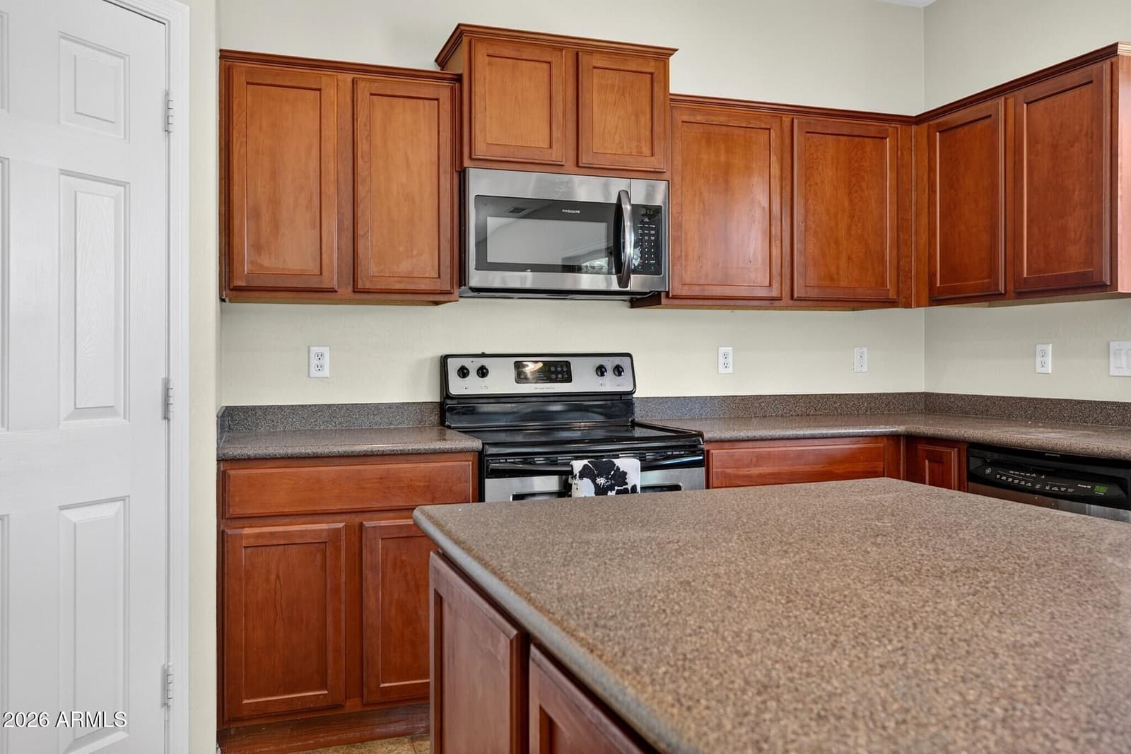 837 E Volk Lane, San Tan Valley, AZ 85140 — photo 18 of 41