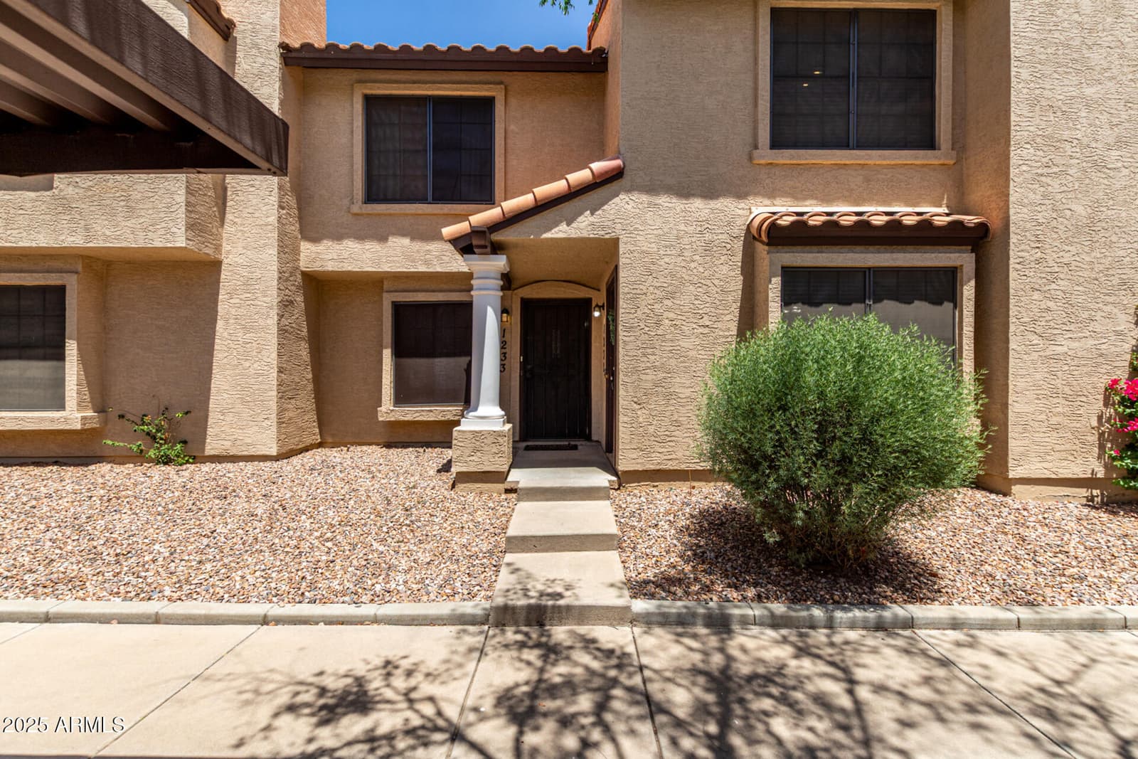 921 W University Drive 1232, Mesa, AZ 85201 — photo 1 of 29