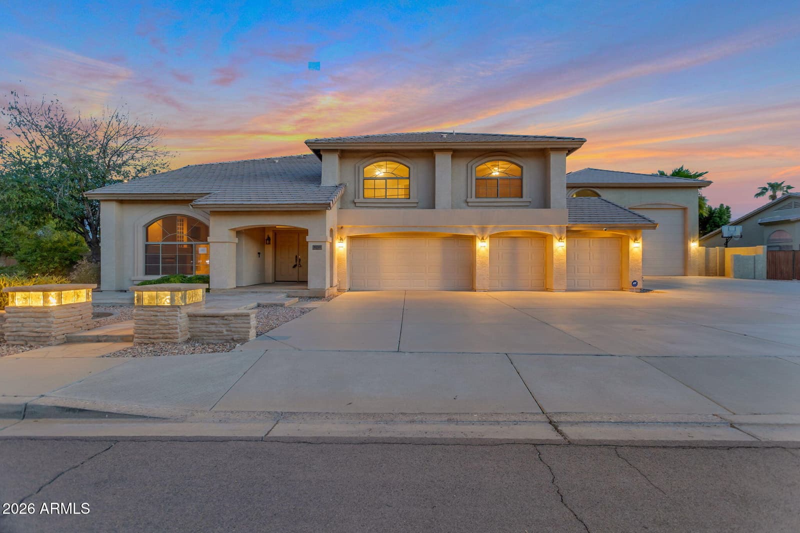 8145 W Camino De Oro, Peoria, AZ 85383 — photo 1 of 57