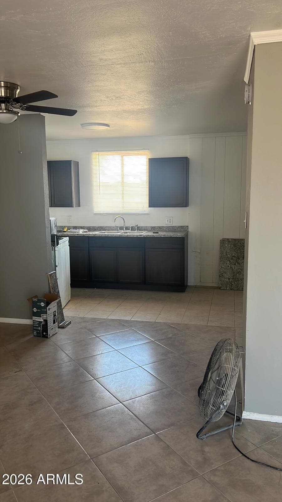4301 N 51st Avenue, Phoenix, AZ 85031 — photo 5 of 19