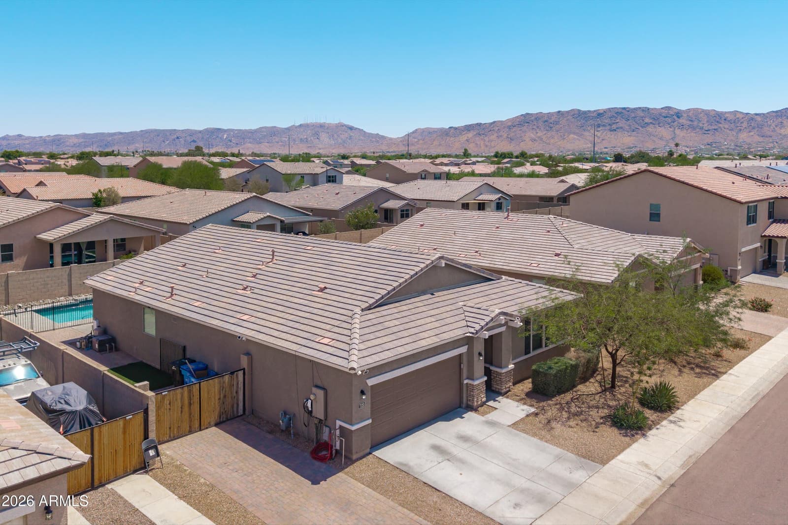 7123 S 34th Lane, Phoenix, AZ 85041 — photo 13 of 64