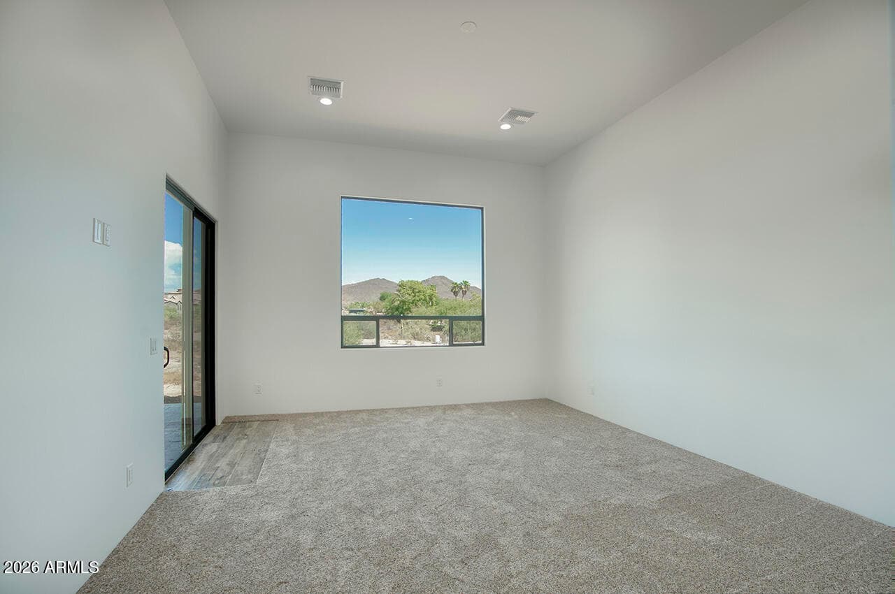 37433 N 15th Avenue, Phoenix, AZ 85086 — photo 12 of 34