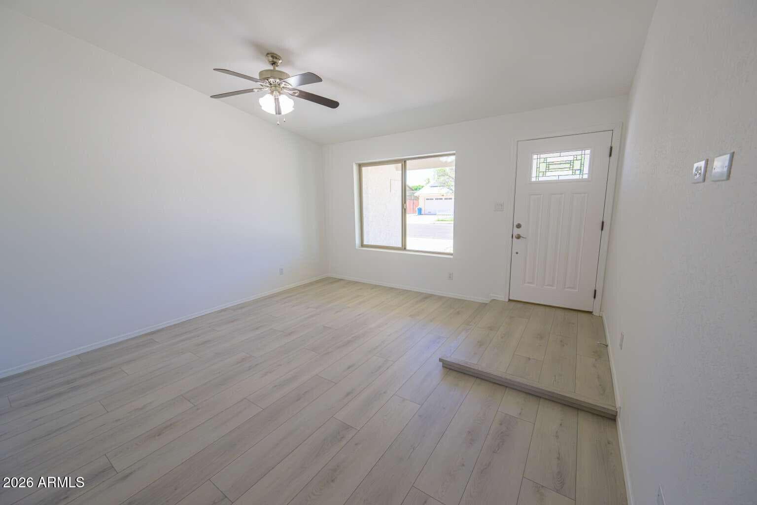 607 W Los Lagos Vista Avenue, Mesa, AZ 85210 — photo 2 of 31