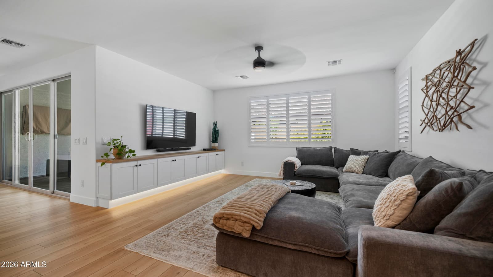 7512 W Odeum Lane, Phoenix, AZ 85043 — photo 14 of 58