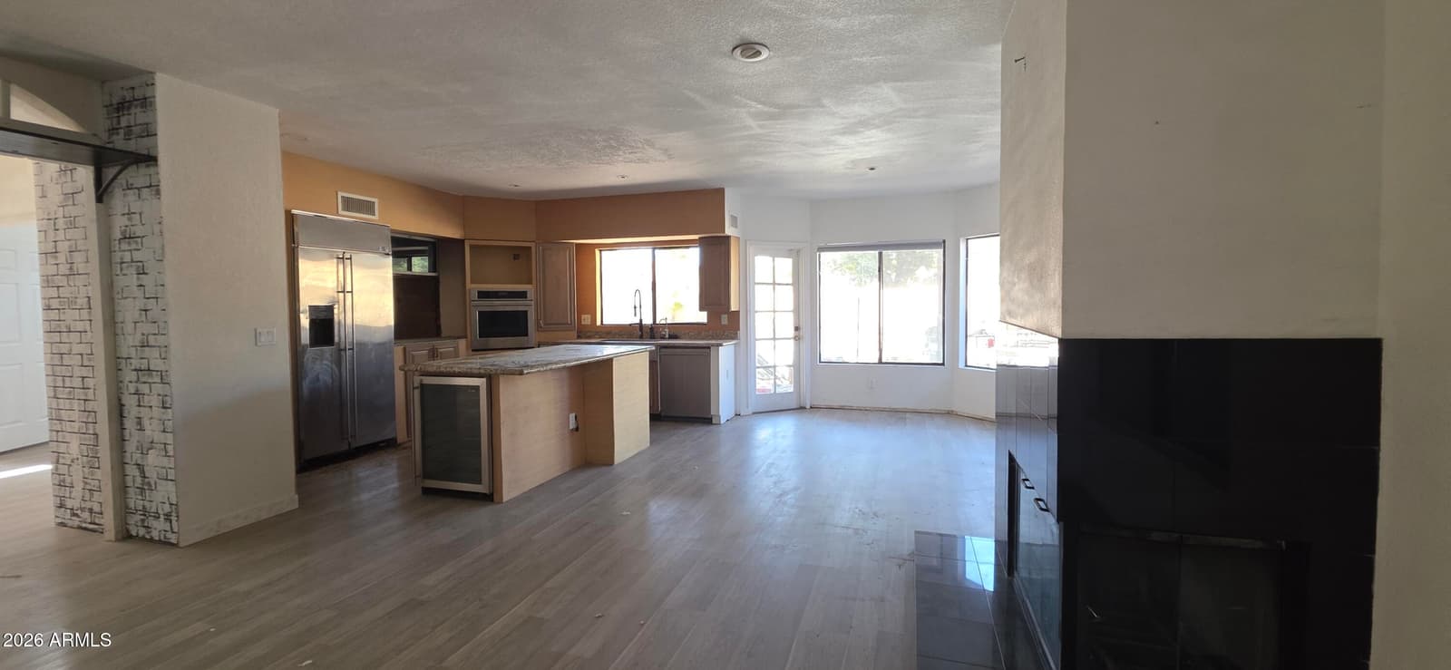 11028 W Crimson Lane, Avondale, AZ 85392 — photo 2 of 28