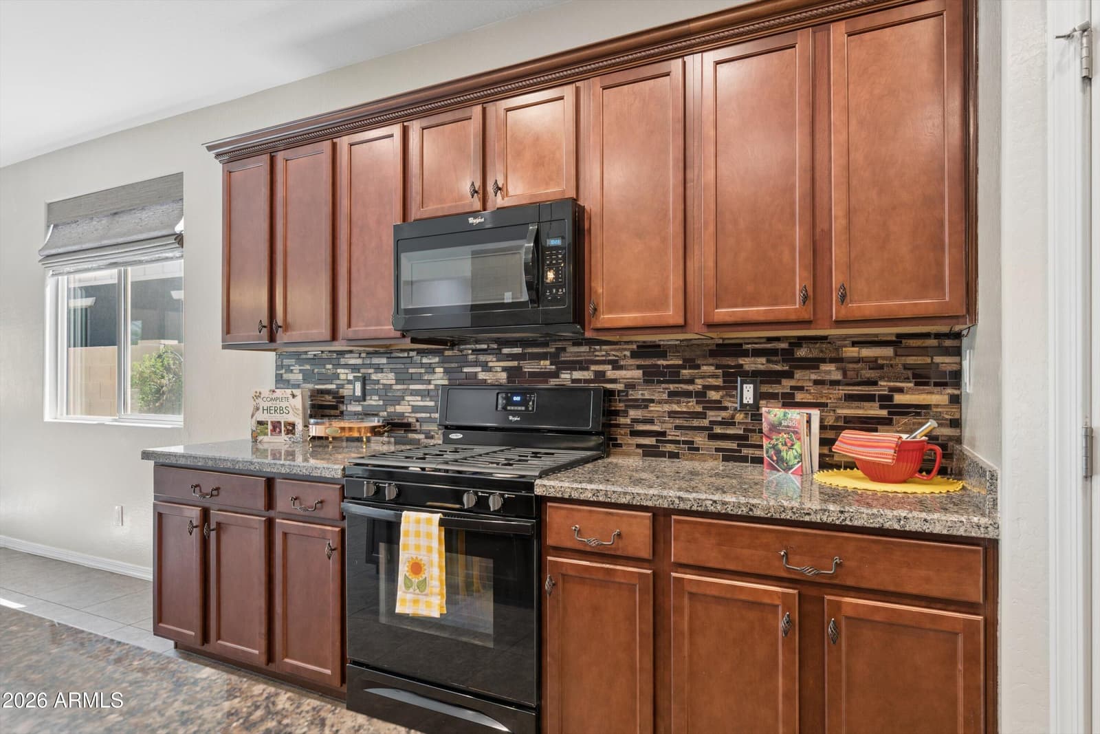 10320 E Tahoe Avenue, Mesa, AZ 85212 — photo 7 of 28