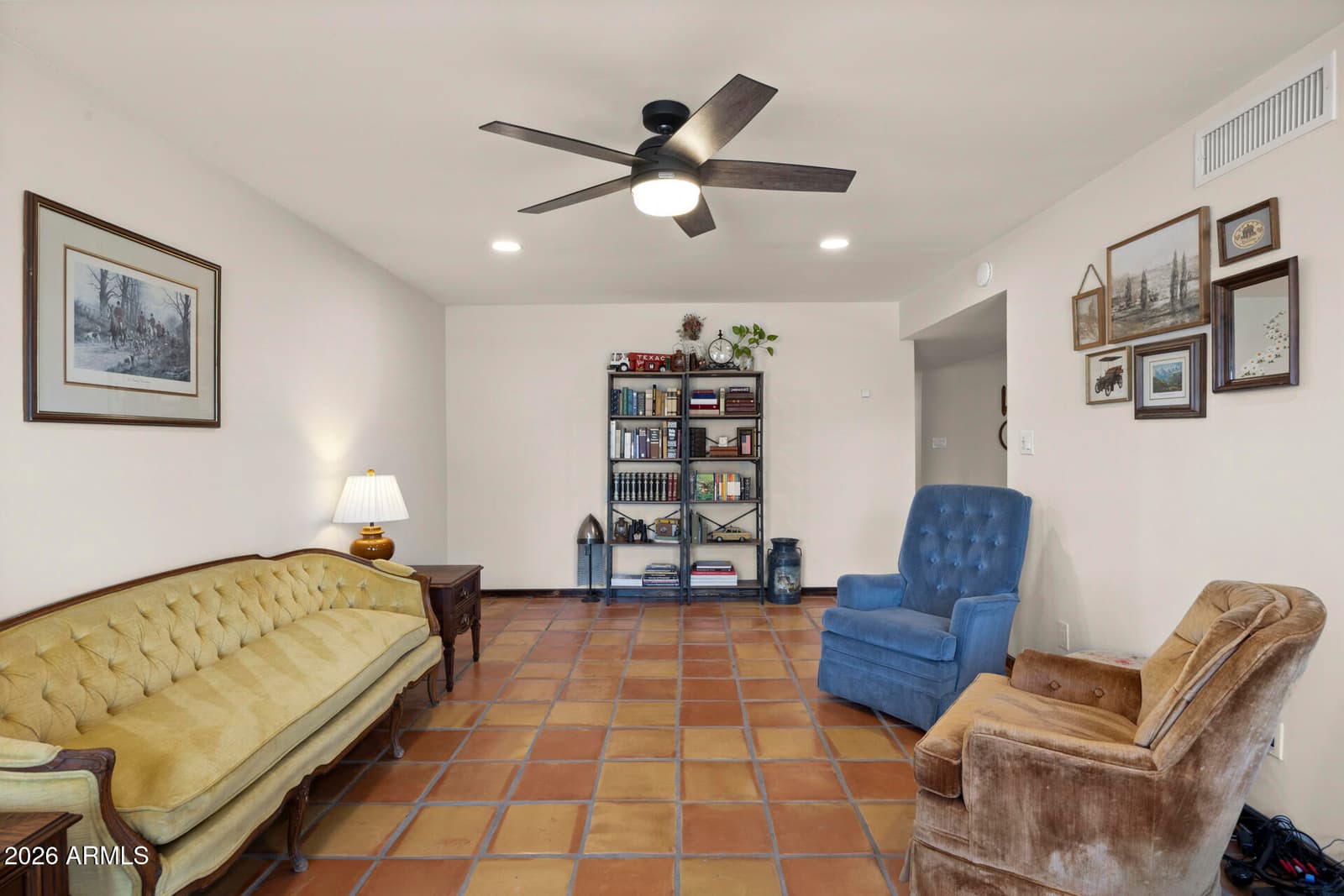 1546 E Flower Circle, Mesa, AZ 85204 — photo 9 of 57