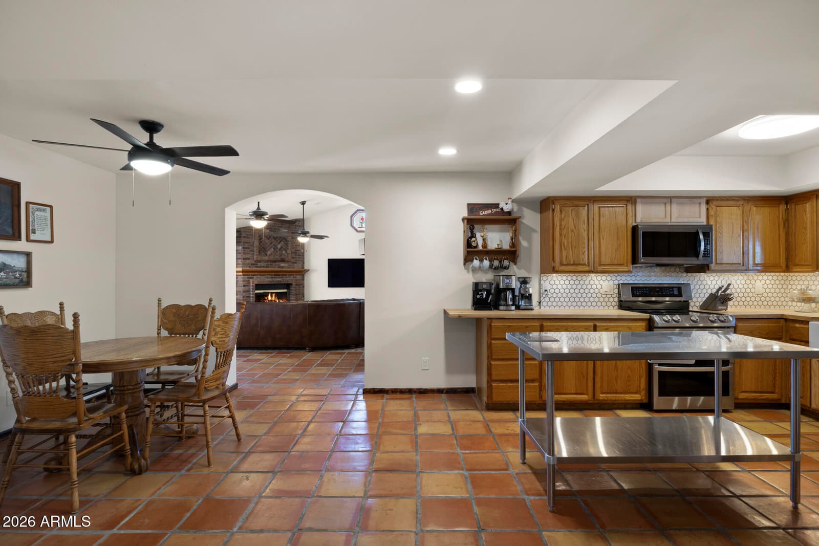 1546 E Flower Circle, Mesa, AZ 85204 — photo 3 of 57