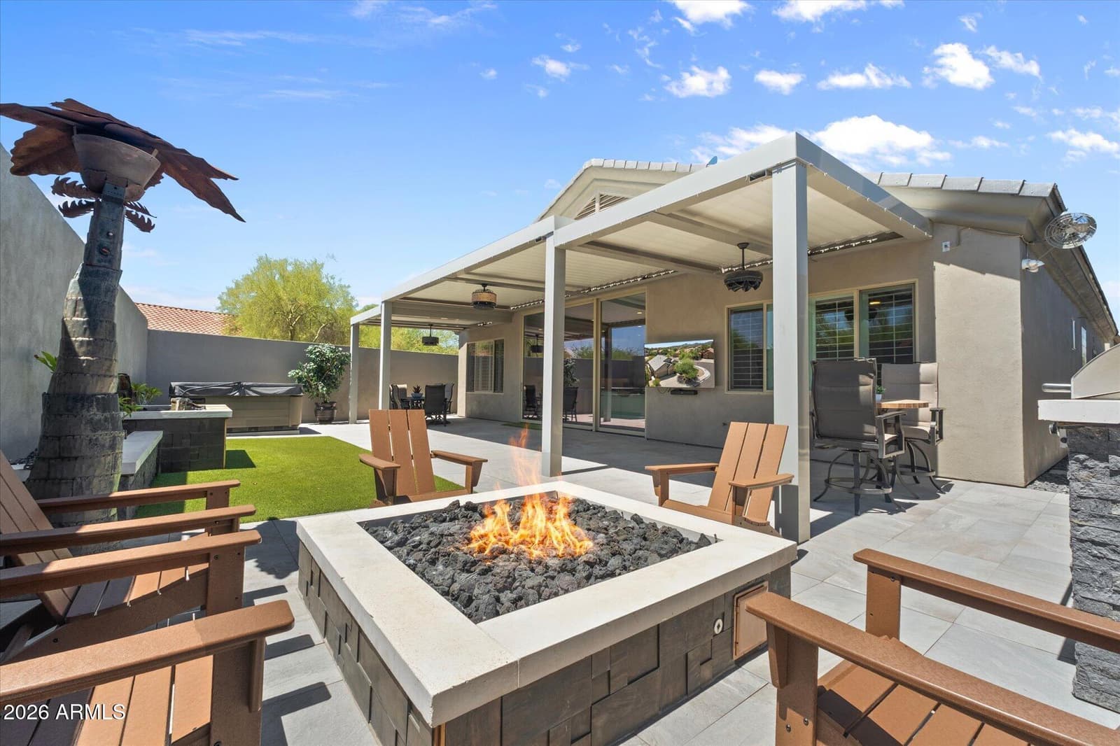 10401 E Helm Drive, Scottsdale, AZ 85255 — photo 1 of 32