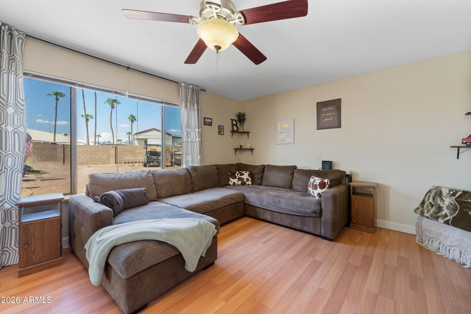 968 W 10th Avenue, Apache Junction, AZ 85120 — photo 11 of 40