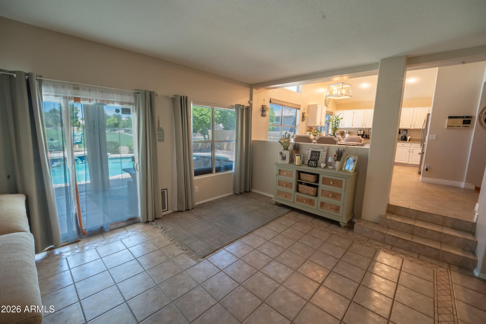 324 E Arabian Drive, Gilbert, AZ 85296 — photo 9 of 34