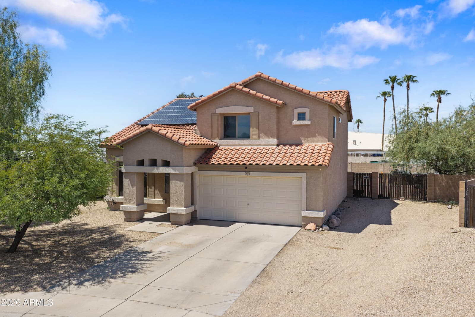 968 W 10th Avenue, Apache Junction, AZ 85120 — photo 2 of 40