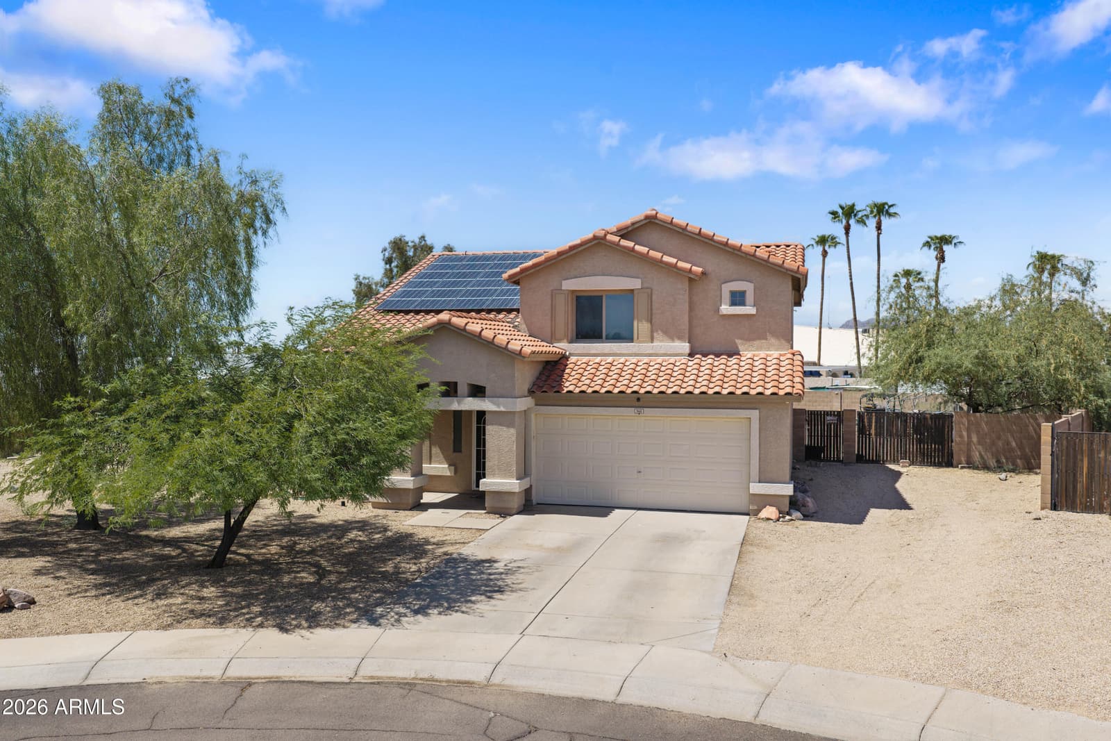 968 W 10th Avenue, Apache Junction, AZ 85120 — photo 1 of 40