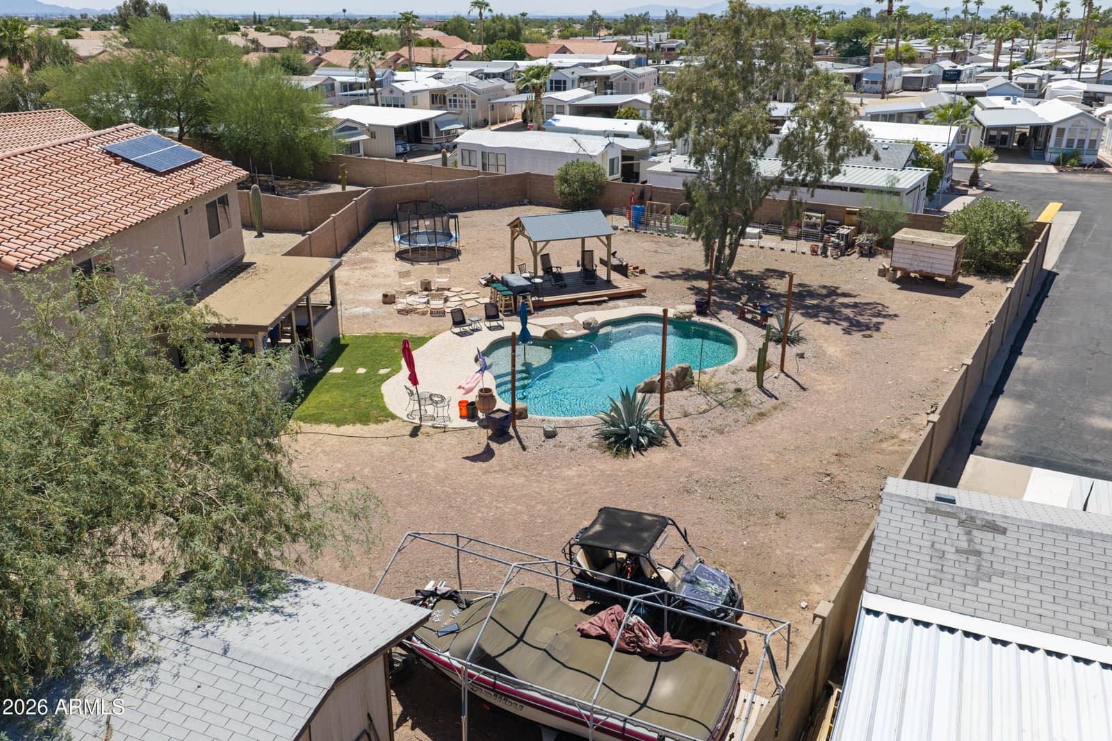 968 W 10th Avenue, Apache Junction, AZ 85120 — photo 5 of 40