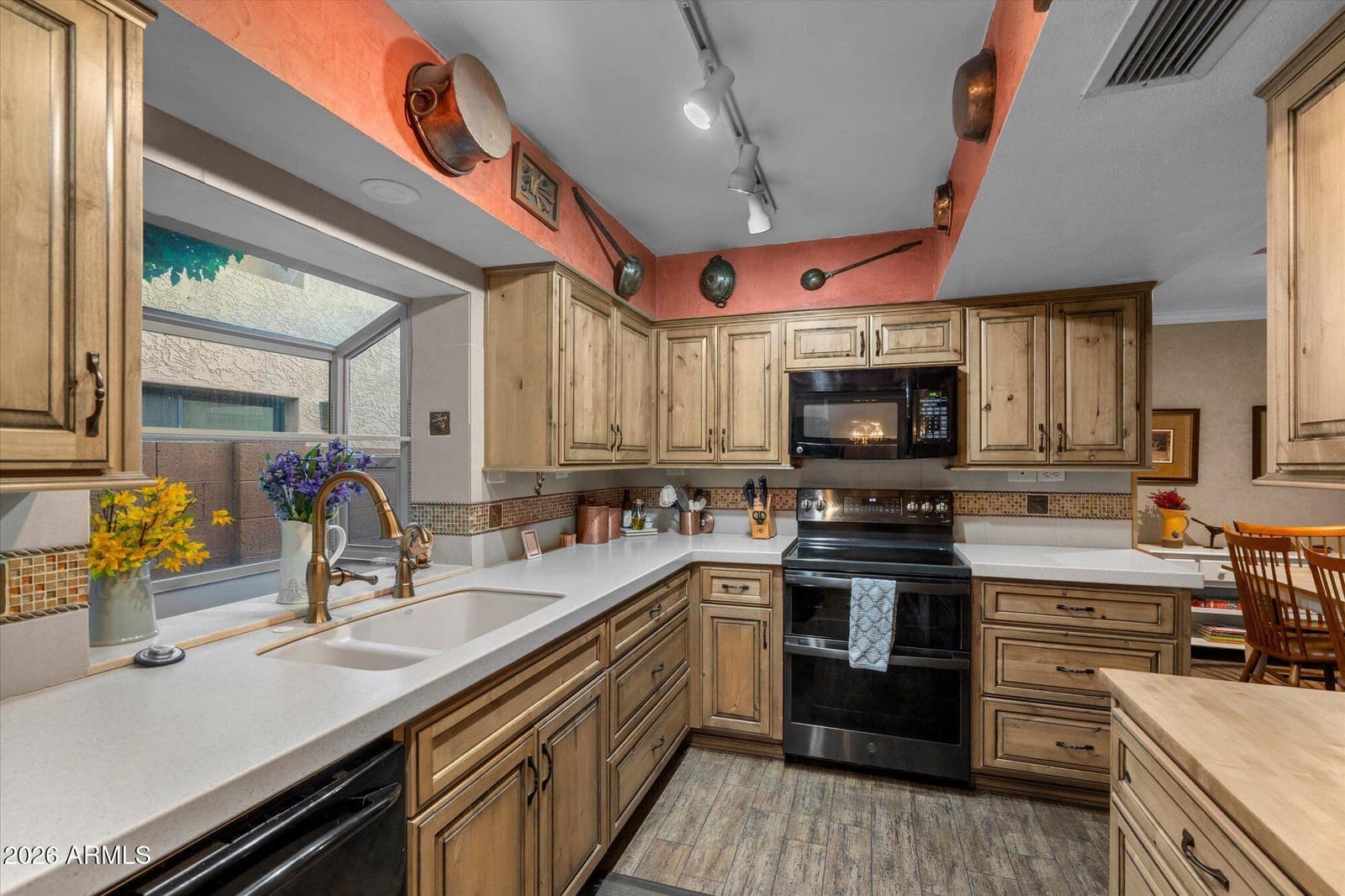 10441 N 9th Street, Phoenix, AZ 85020 — photo 15 of 35