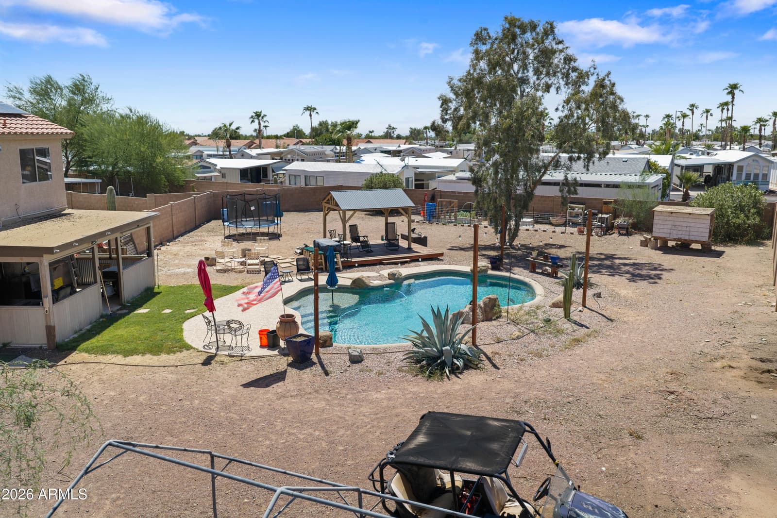 968 W 10th Avenue, Apache Junction, AZ 85120 — photo 4 of 40