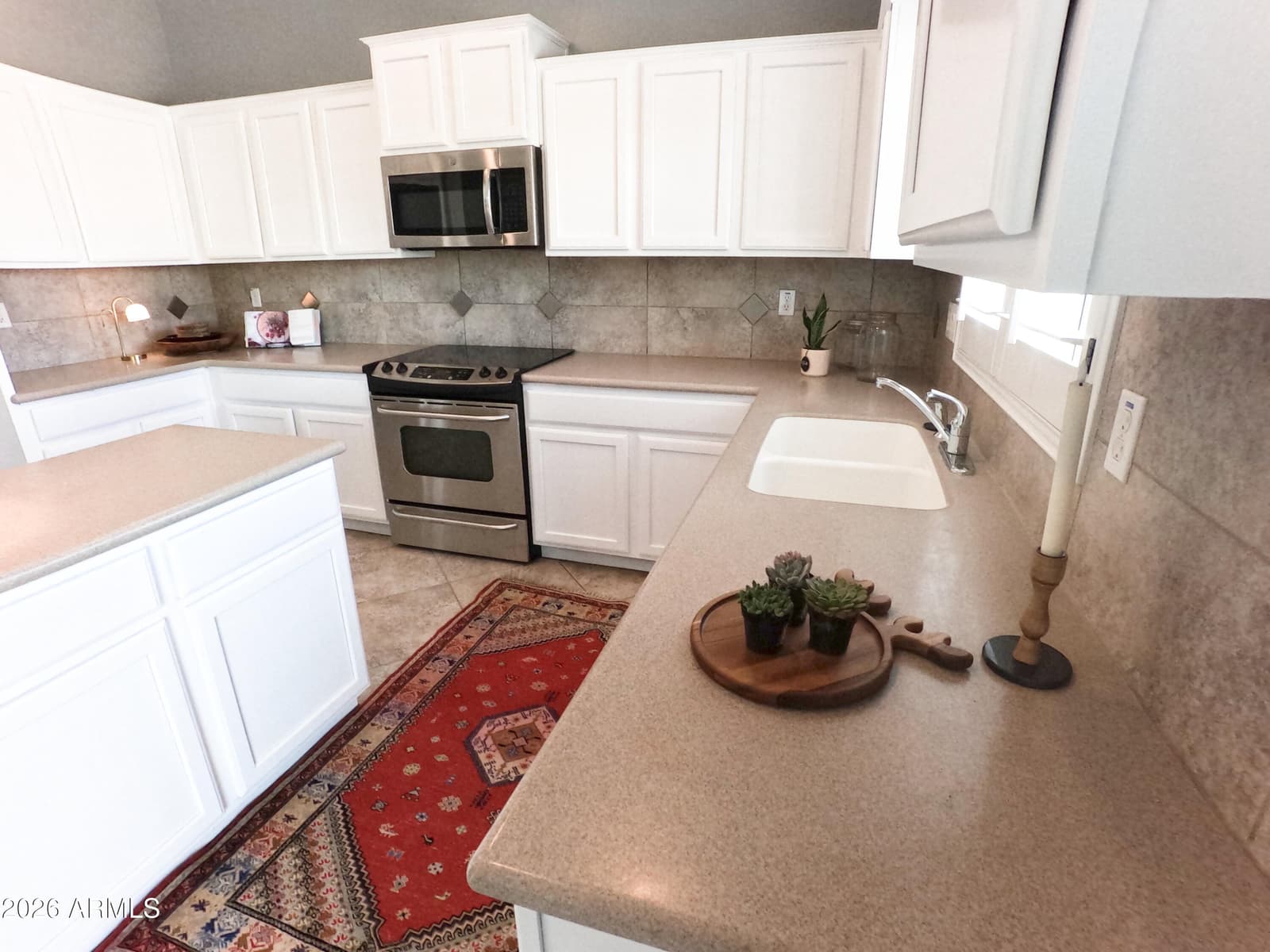 372 E Goldmine Court, San Tan Valley, AZ 85140 — photo 8 of 57