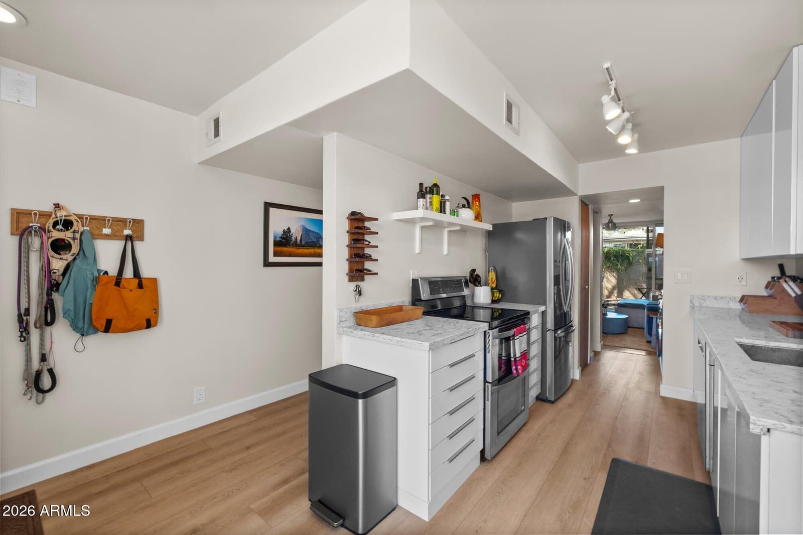 4646 N 11th Avenue 115, Phoenix, AZ 85013 — photo 12 of 30