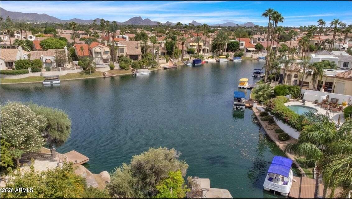 10401 N 100th Street 12, Scottsdale, AZ 85258 — photo 1 of 22