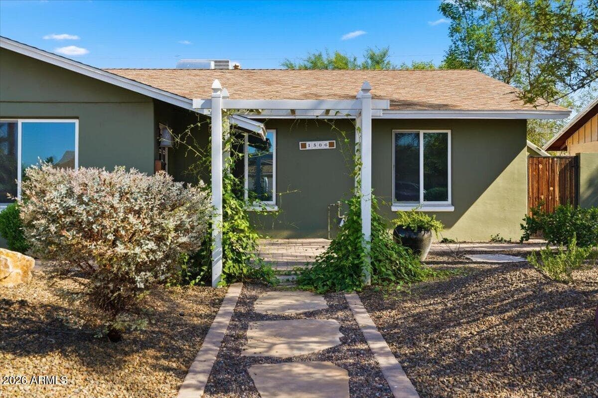 1506 E Broadmor Drive, Tempe, AZ 85282 — photo 4 of 33