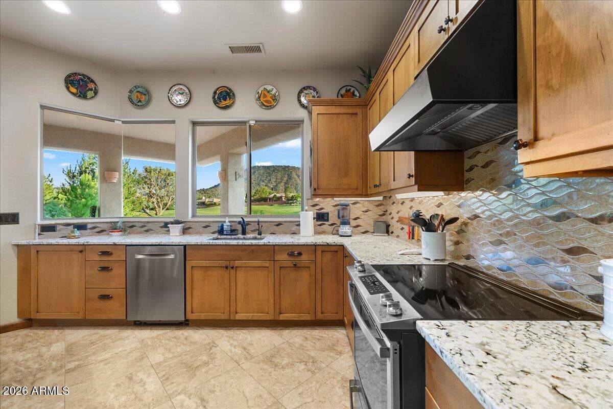 150 Stone Creek Circle, Sedona, AZ 86351 — photo 14 of 45