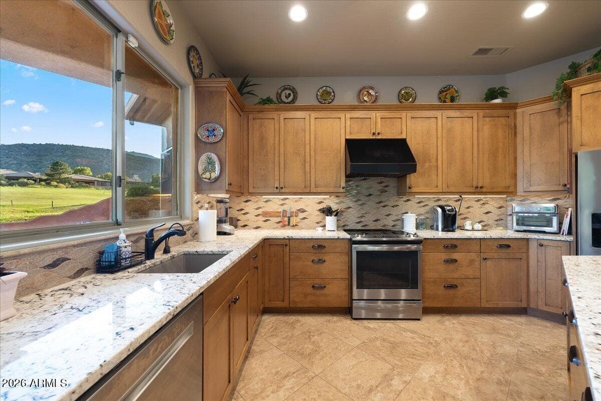 150 Stone Creek Circle, Sedona, AZ 86351 — photo 12 of 45