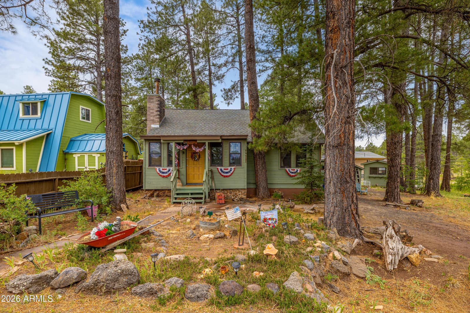 994 Osage, Flagstaff, AZ 86005 — photo 2 of 35
