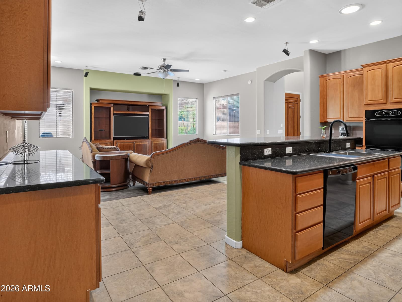 14394 W Monte Vista Road, Goodyear, AZ 85338 — photo 14 of 43