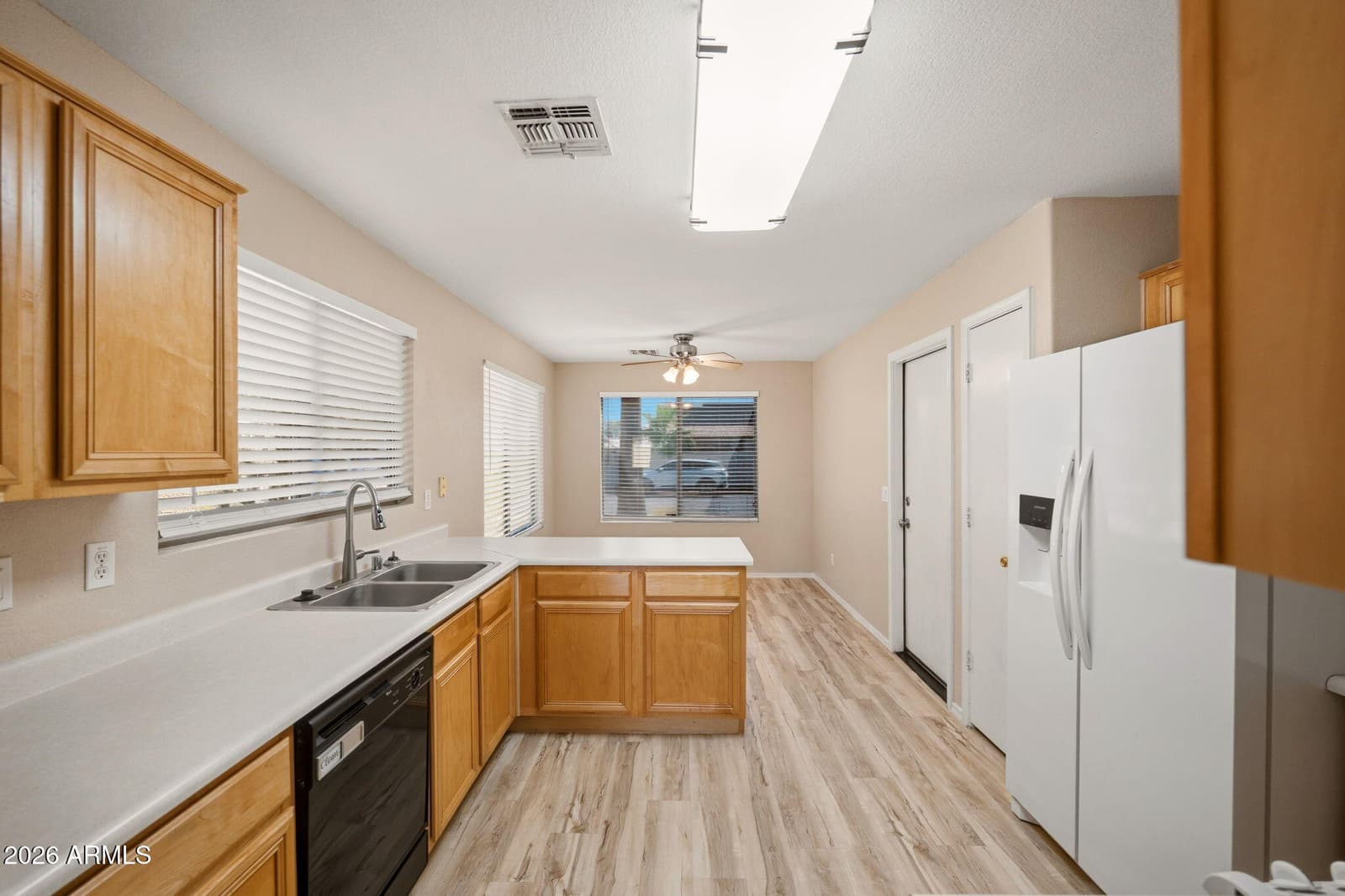 16212 N 162nd Avenue, Surprise, AZ 85374 — photo 8 of 32