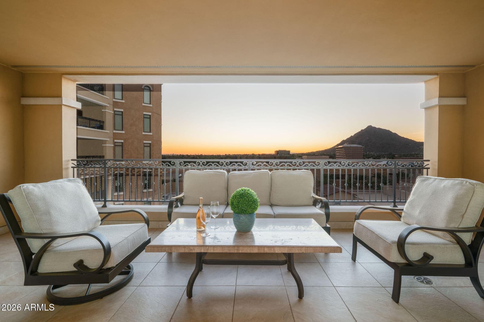 7181 E Camelback Road 907, Scottsdale, AZ 85251 — photo 1 of 35