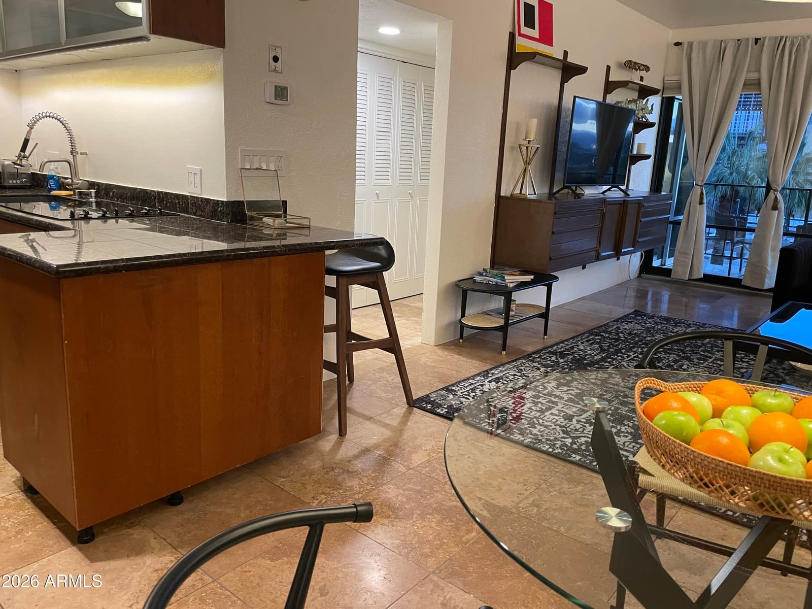 805 N 4th Avenue 502, Phoenix, AZ 85003 — photo 3 of 37
