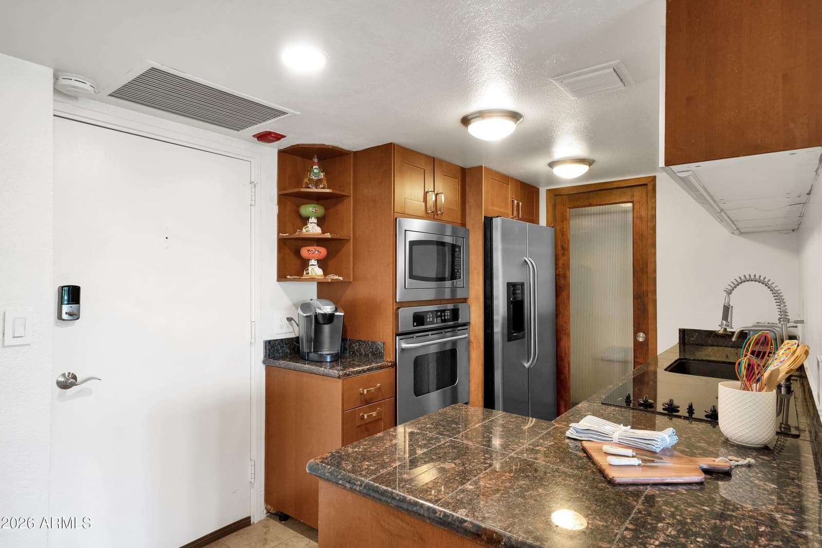 805 N 4th Avenue 502, Phoenix, AZ 85003 — photo 15 of 37
