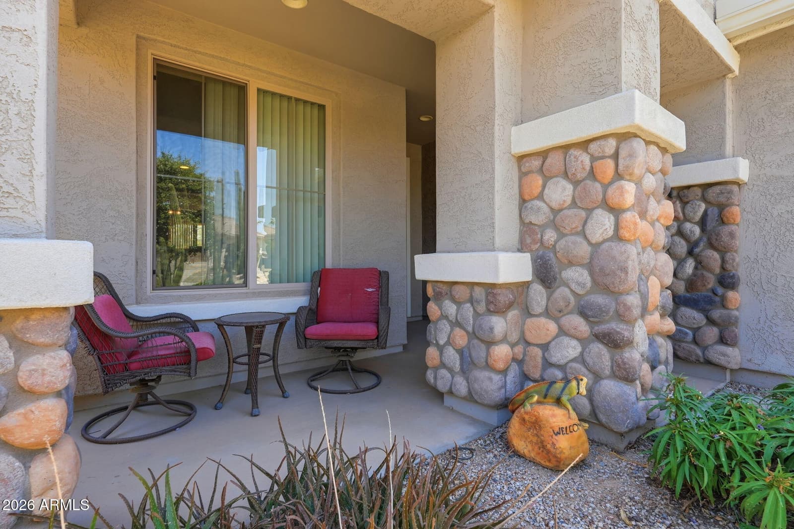 253 W Saddlebag Lane, San Tan Valley, AZ 85143 — photo 3 of 33
