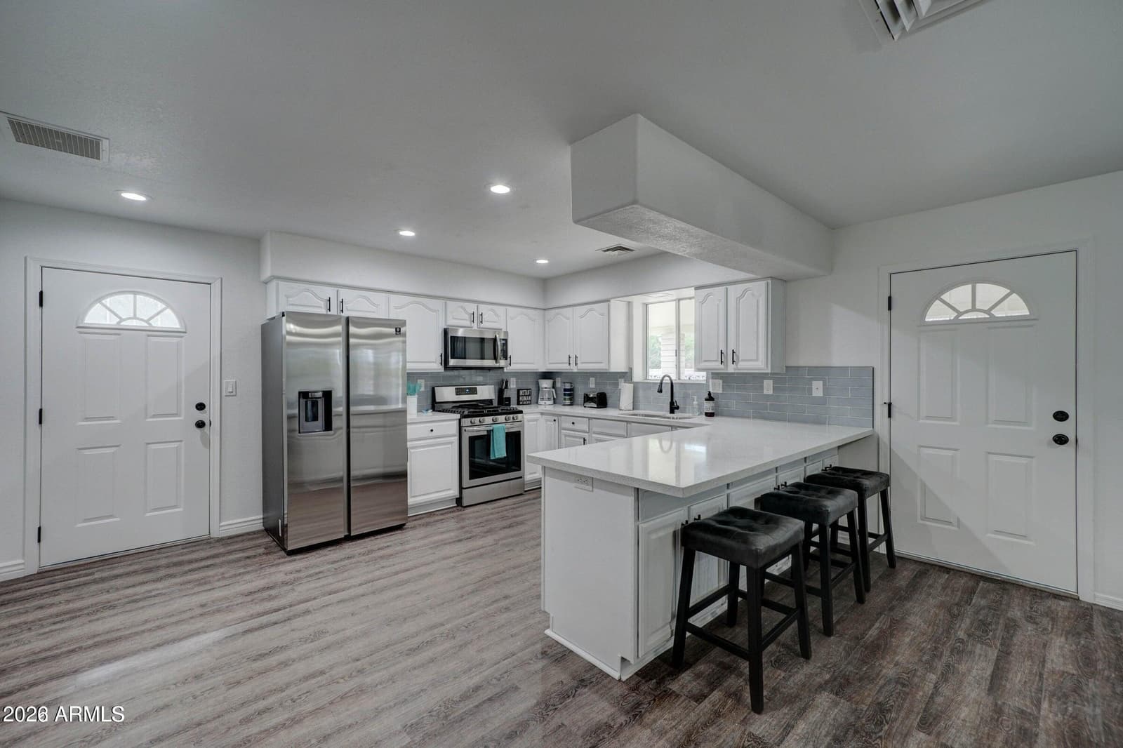 477 W Baseline Spur, Globe, AZ 85501 — photo 10 of 54
