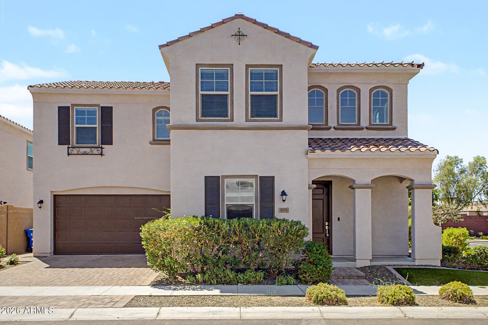 939 E Danbury Drive, Phoenix, AZ 85022 — photo 2 of 38