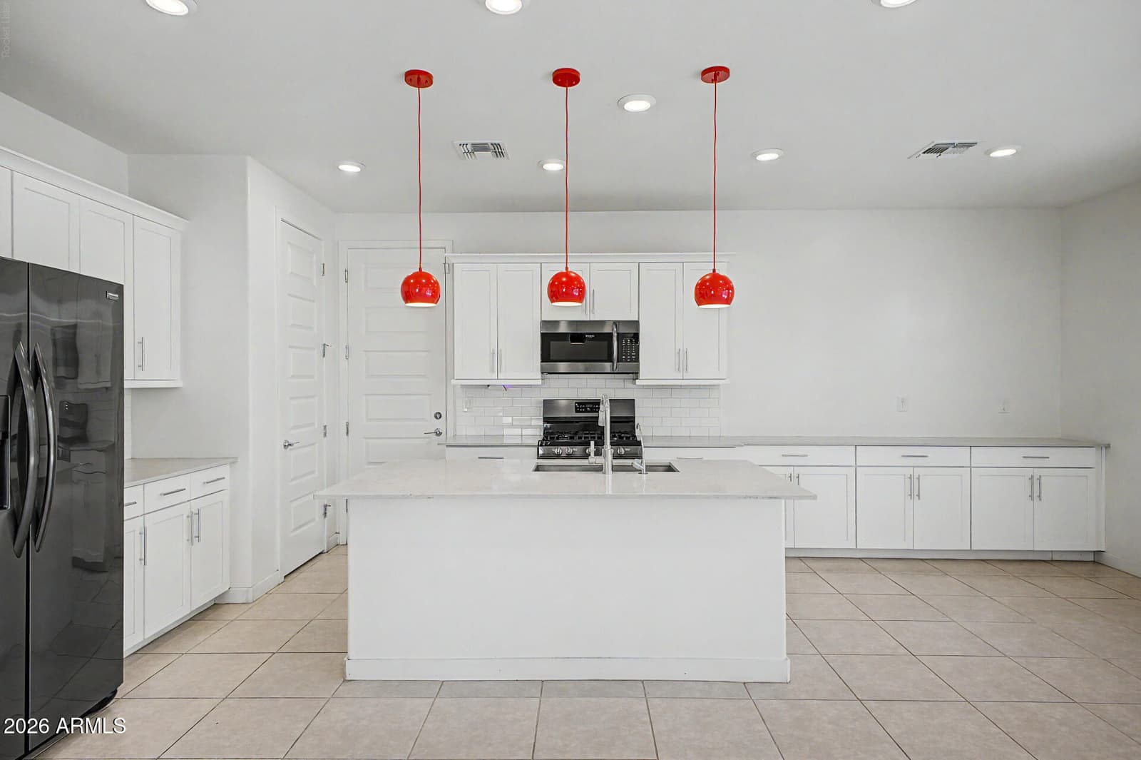 939 E Danbury Drive, Phoenix, AZ 85022 — photo 11 of 38
